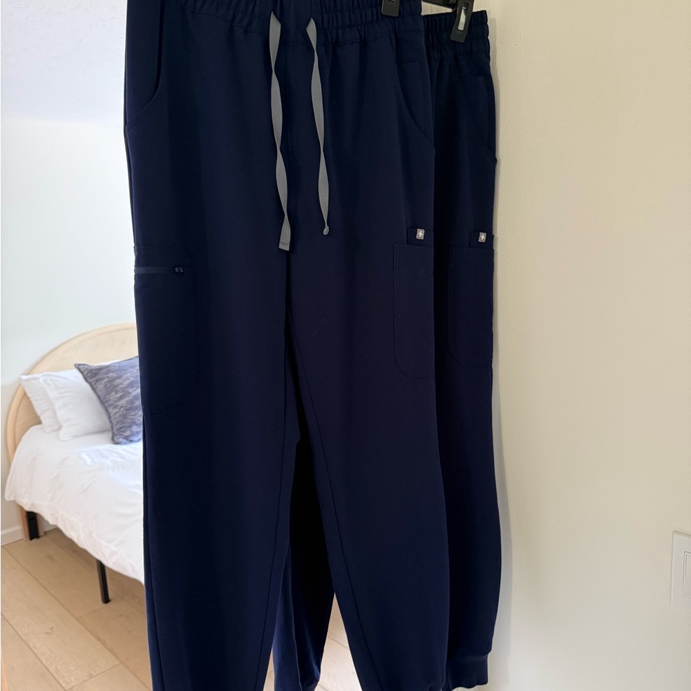 Figs Uman Relaxed Jogger Women’s Medium Tall